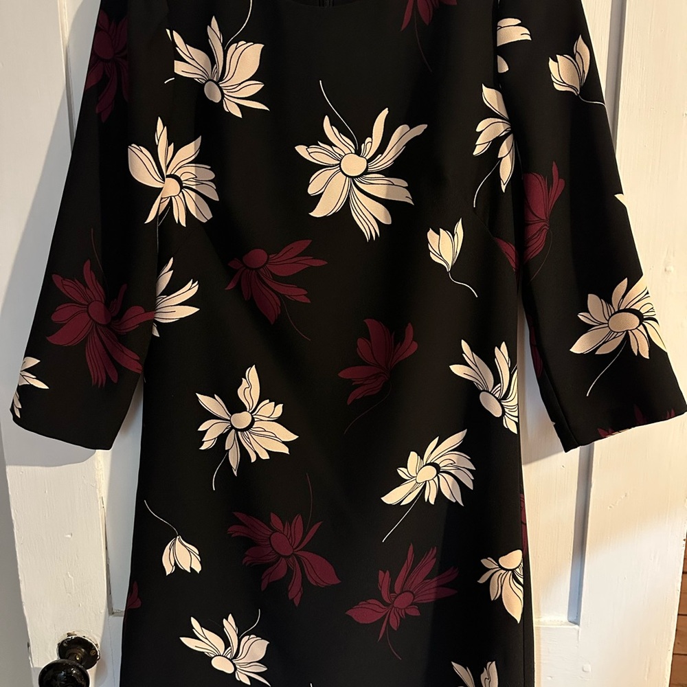 Ann Taylor Navy Floral Dress